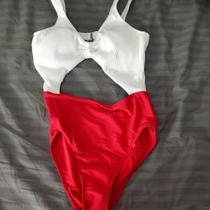 One piece bathing suit